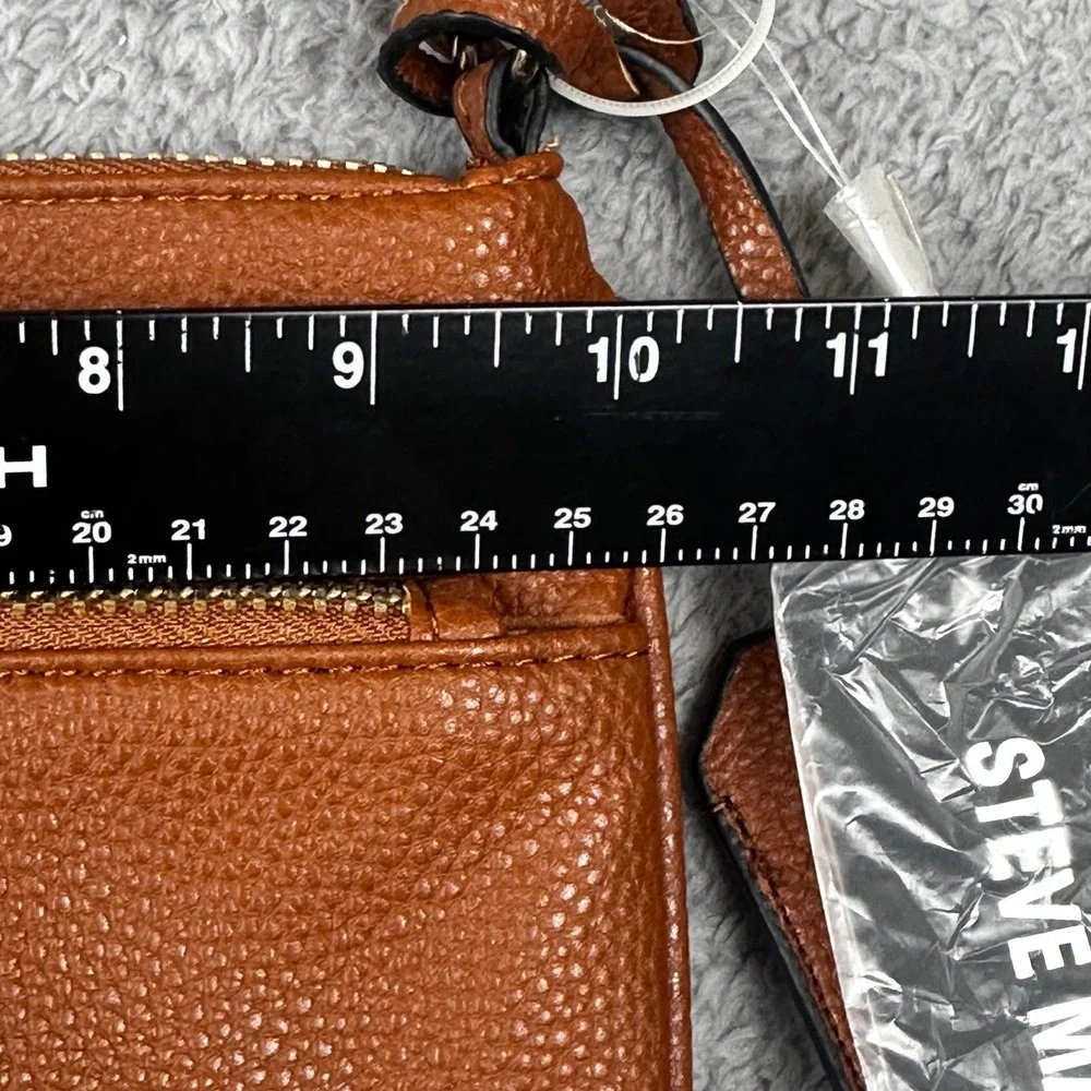 Steve Madden‎ Crossbody Bag Womens Small Cognac Brown Pebbled Gold Hardware New